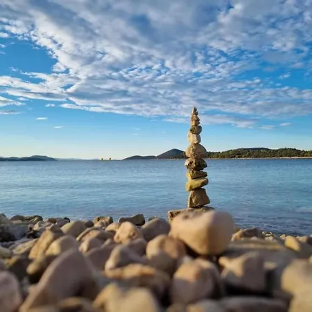 In Tribunj Near Bristak 公寓 Tribalj