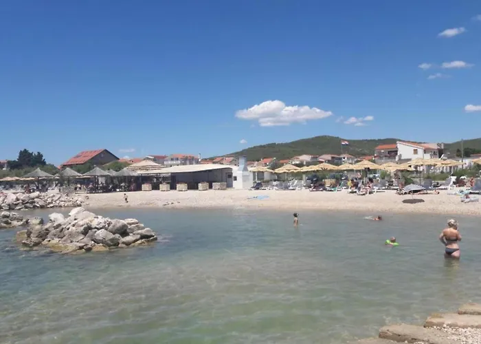 شقة In Tribunj Near Bristak Tribalj