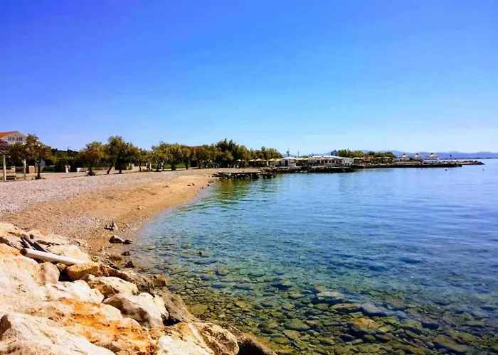 شقة In Tribunj Near Bristak