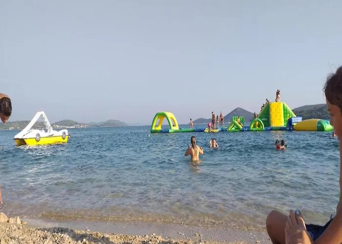 In Tribunj Near Bristak شقة *